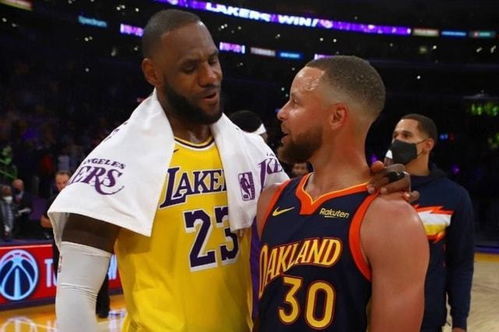  詹姆斯轰下三双助湖人力克掘金豪取五连胜